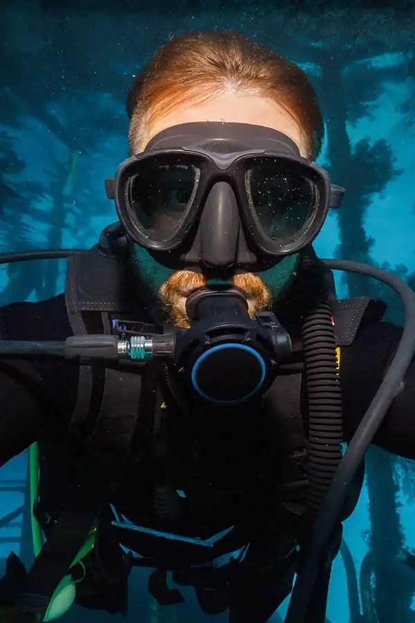 selfie-of-a-scubadiver-in-tropical-water-2023-11-27-04-57-16-utc_result